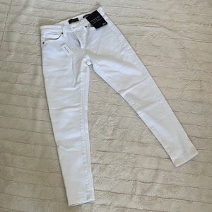 (NWT) Banana Republic Mid-Rise Skinny White Jeans